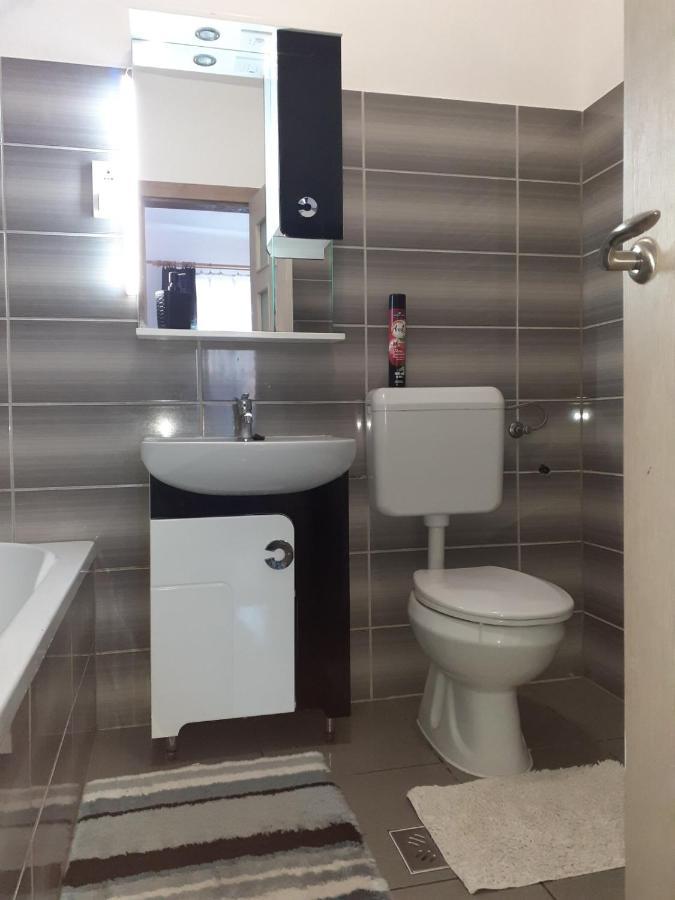 Oazis Apartman Sárospatak Екстериор снимка